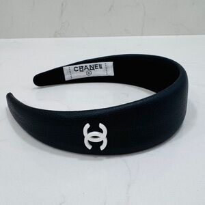 Elegant!! Classic Headband!